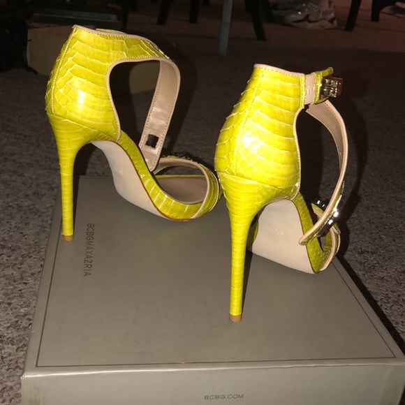 Sandals - Picture 4 of 5